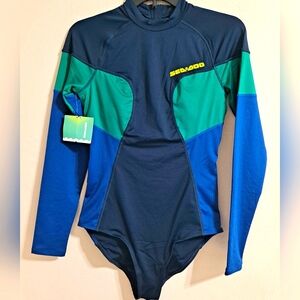 Sea-Doo Marine and Navy Rashguard Longsleeve Padded Chest Size Medium NWT